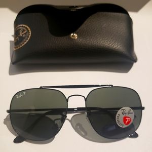 Ray-Ban The General Aviators Polarized